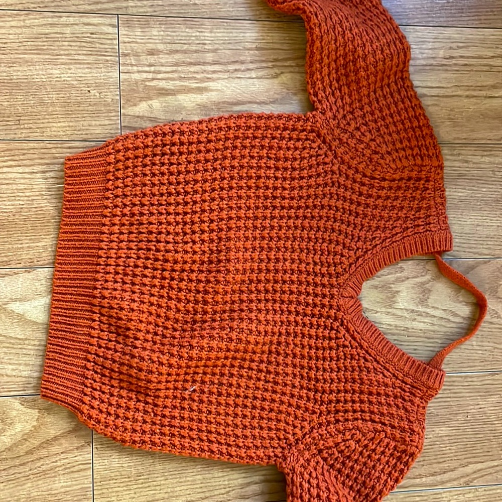 CUTE SWEATER